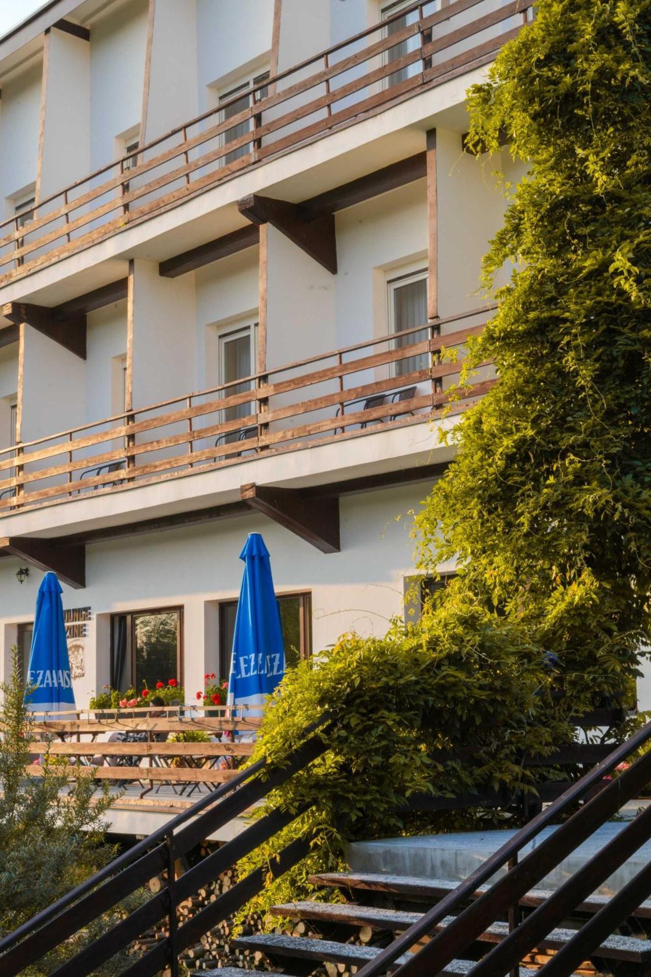 Osrodek Wypoczynkowy " Bieszczady" Hotel Myczkowce Eksteriør billede